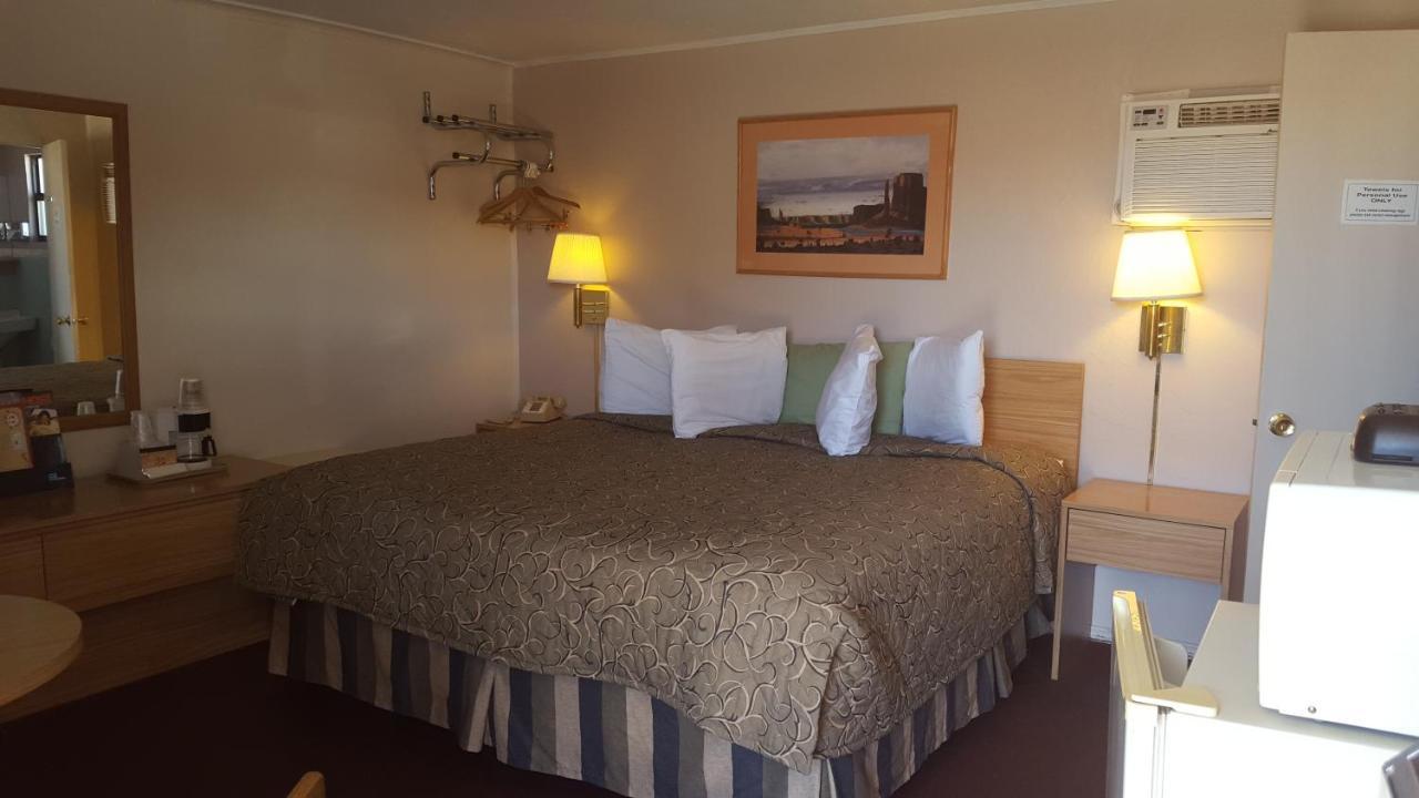 Cozy Inn Кортес Екстер'єр фото